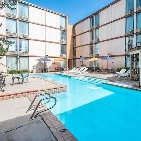 Rodeway Inn And Suites Boulder Broker Exterior foto