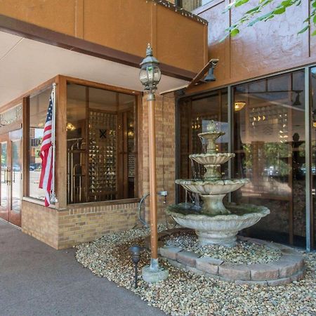 Rodeway Inn And Suites Boulder Broker Exterior foto