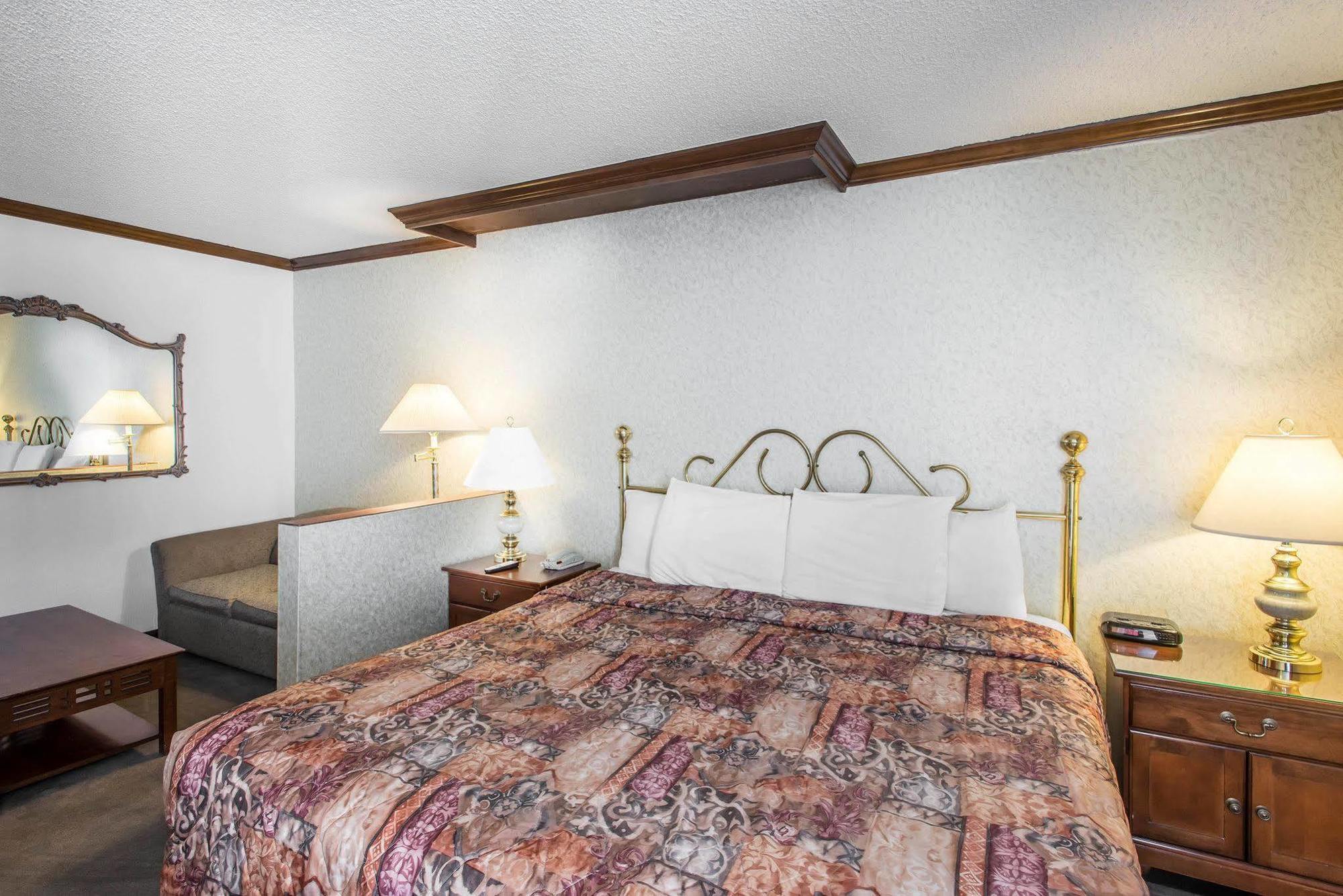Rodeway Inn And Suites Boulder Broker Exterior foto