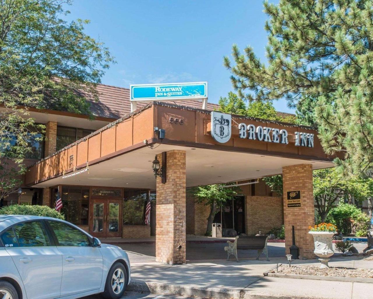 Rodeway Inn And Suites Boulder Broker Exterior foto