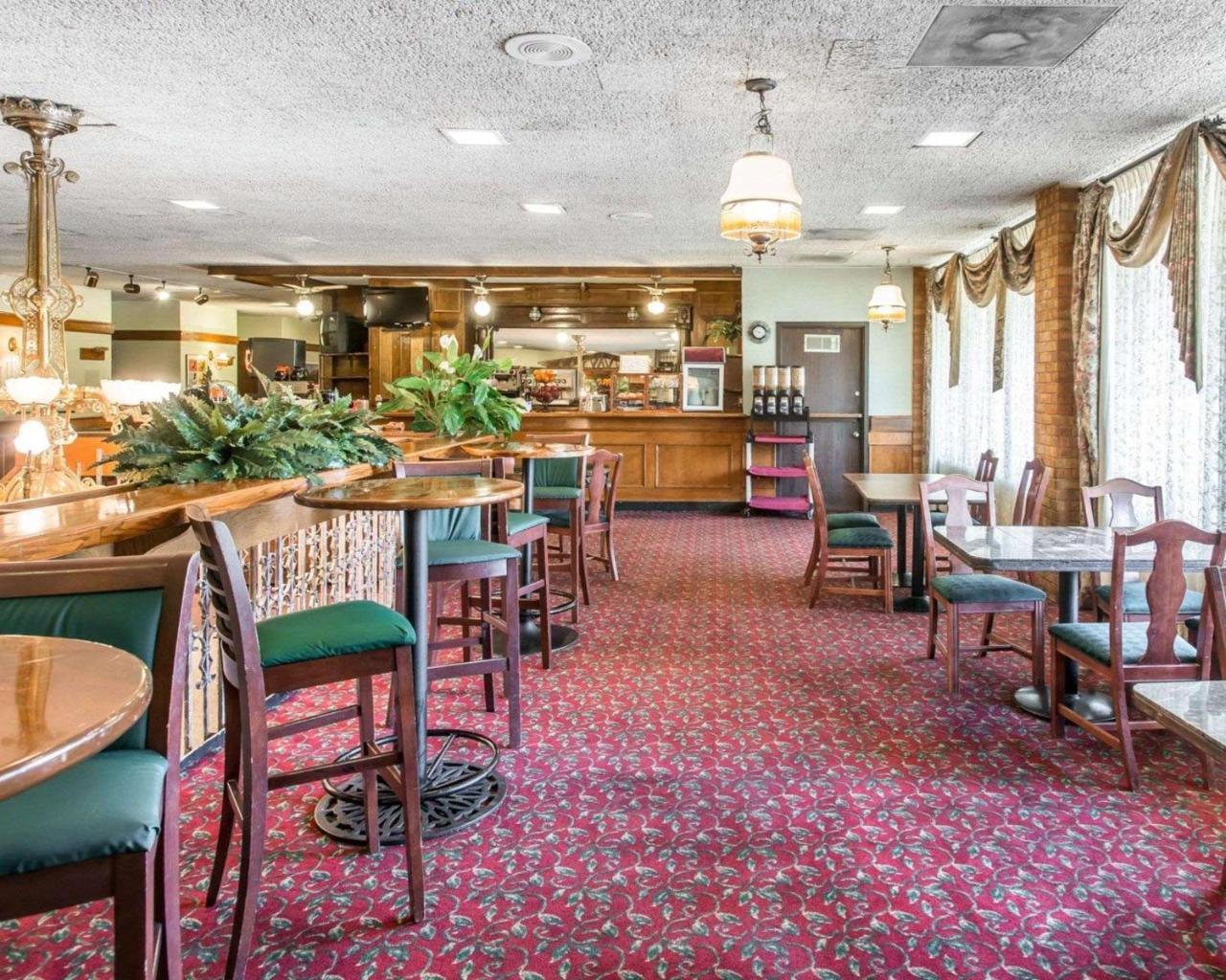Rodeway Inn And Suites Boulder Broker Exterior foto